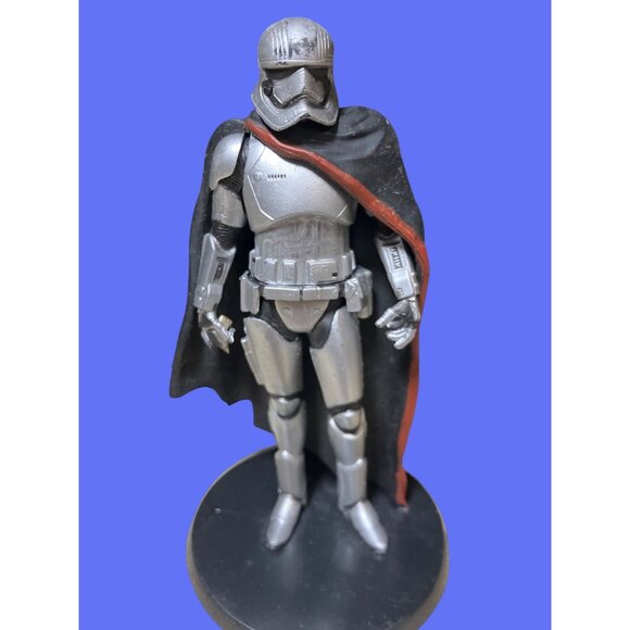 Star Wars Captain Phasma The Force Awakens Movie Disney Store PVC Figure - Picture 1 of 8